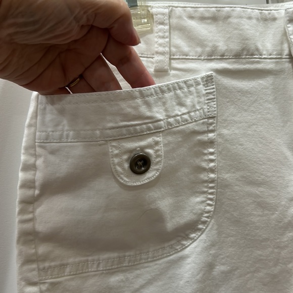 Women’s DOCKERS Vintage Shorts - Picture 4 of 12
